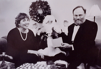 1997 Card.gif (70607 bytes)